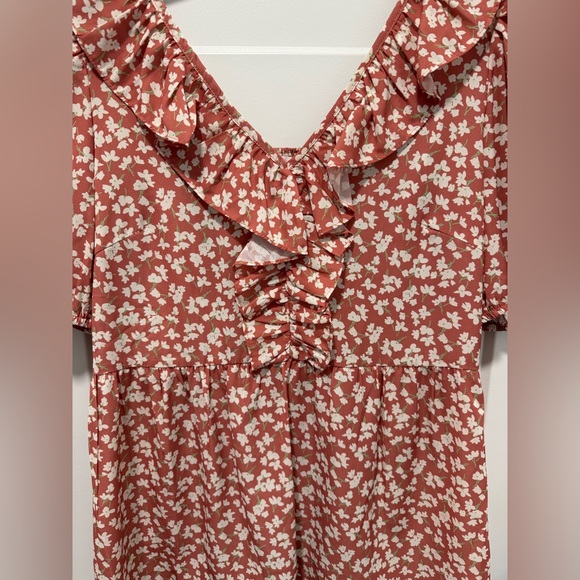 Heyson Floral Ruffle Blouse - Rust Color - Picture 2 of 4